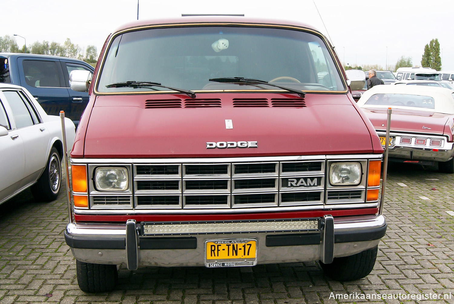 Dodge Ram Van uit 1986